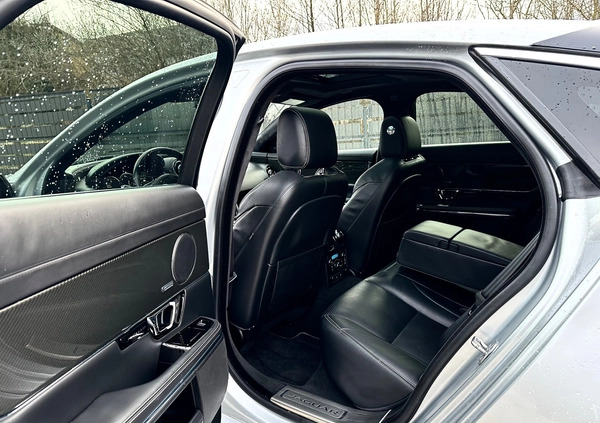 Jaguar XJ cena 125999 przebieg: 69900, rok produkcji 2015 z Aleksandrów Kujawski małe 211